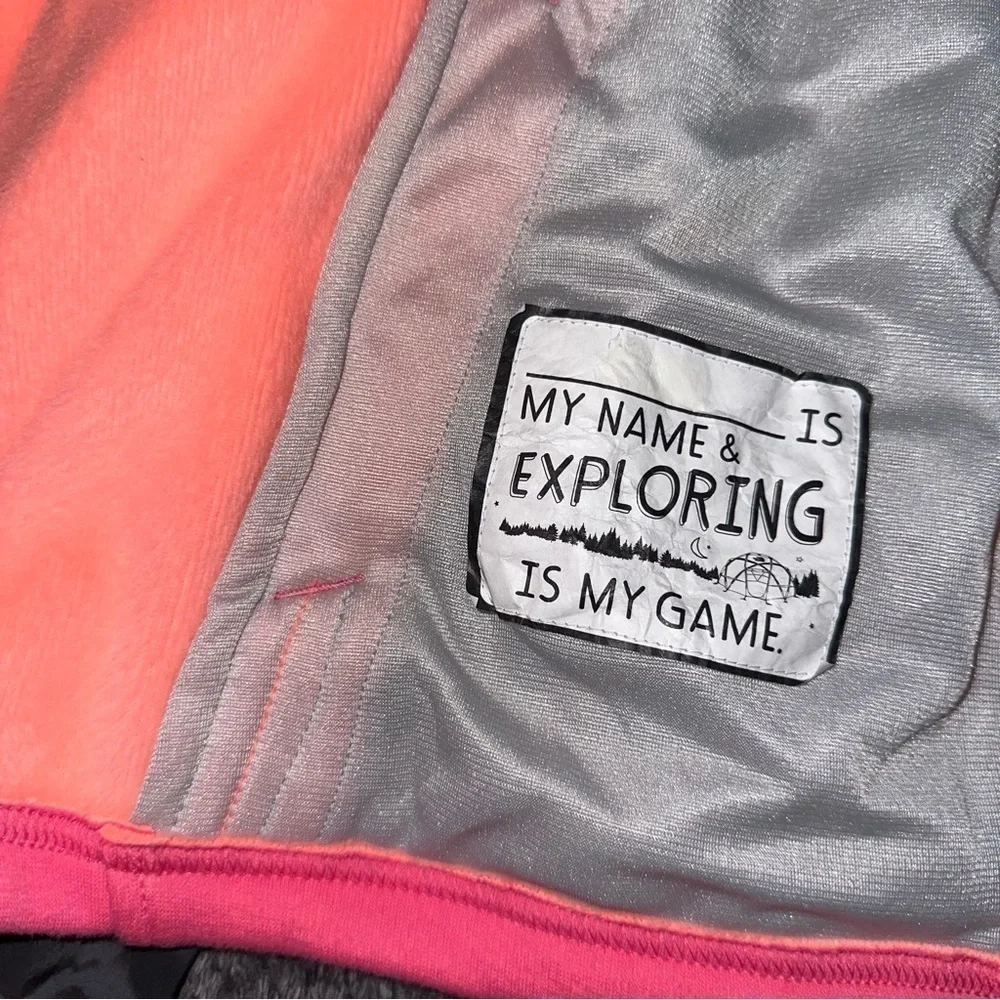 The North Face pink fleece zip up 14/16 Large or woman’s small or XS in EUC